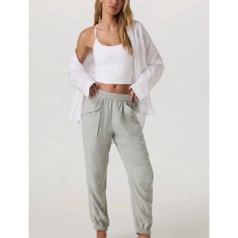 Vuori Trestles Twill Joggers Small Pristine Condition